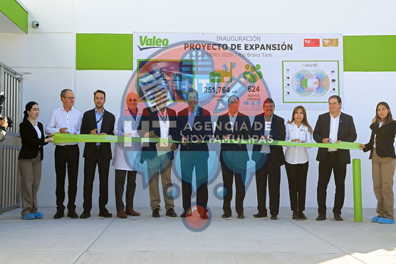 Cabeza de Vaca inaugura planta Valeo