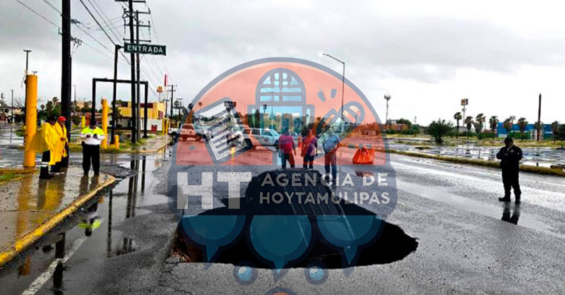 Abuelito cae en socav�n en Nuevo Laredo