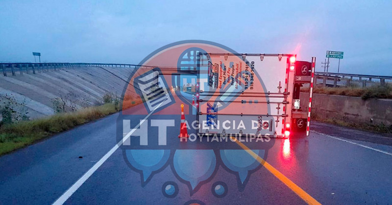 Volcadura en Nuevo Laredo