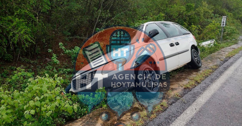 Accidente en carretera antigua a Tula