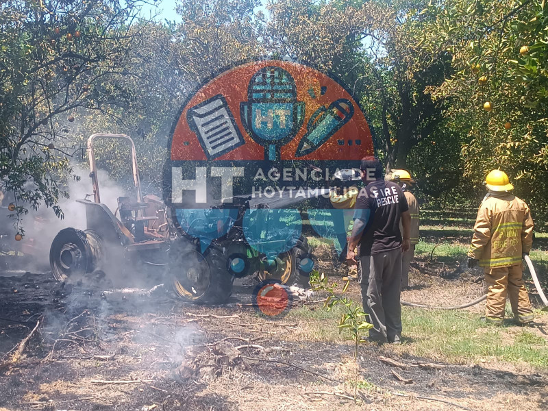 Tractor incendiado 